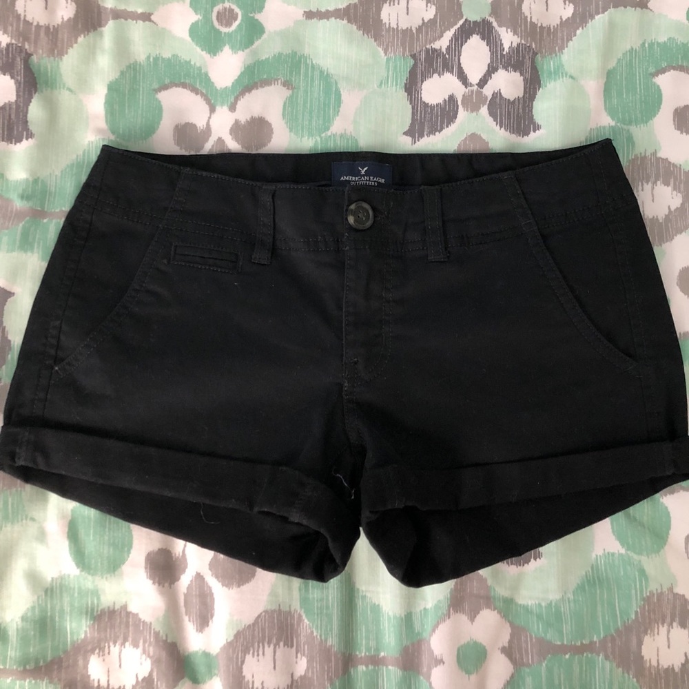 NEVER WORN American Eagle shorts